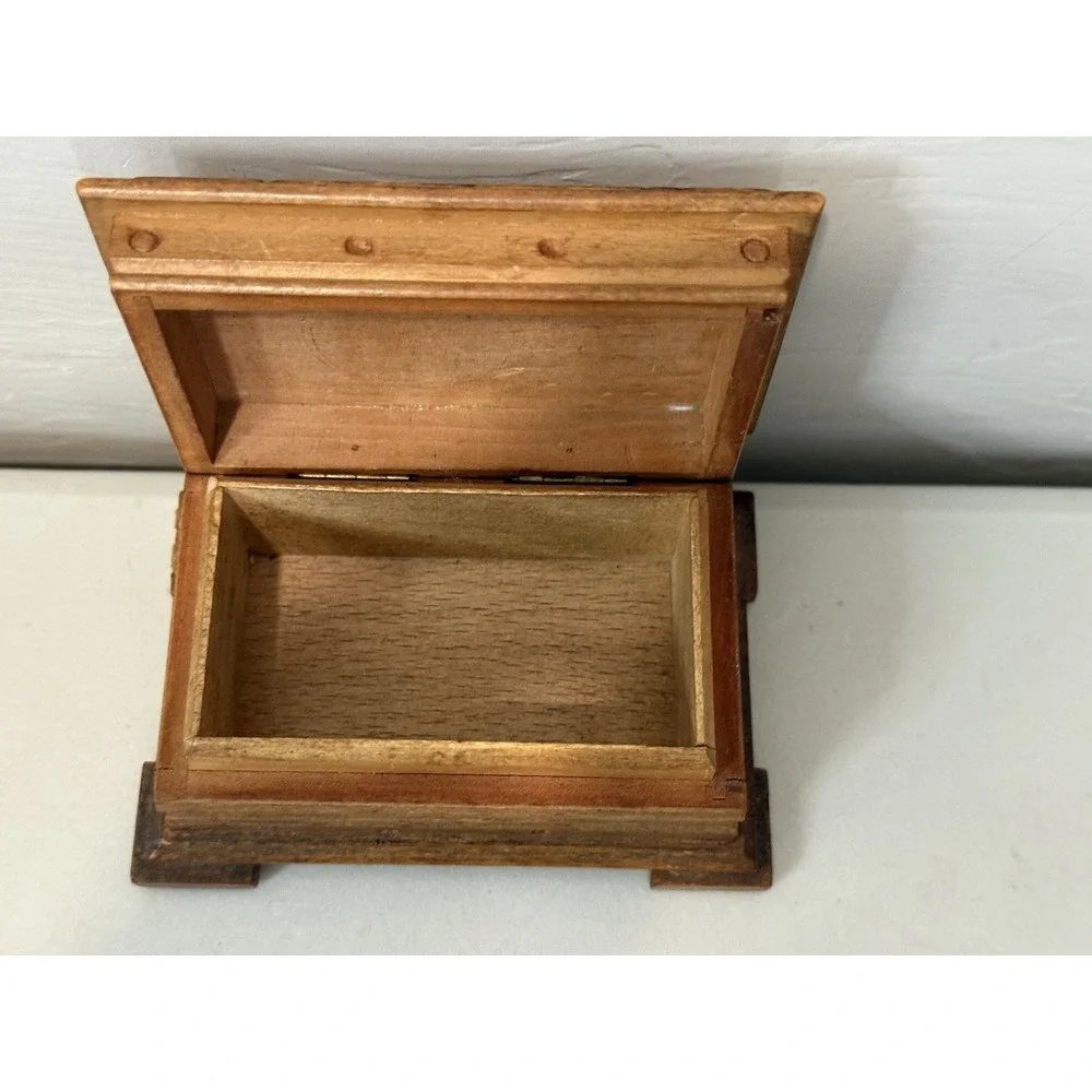 Antique German Warmbrunn Hand Carved Wood Trinket Jewelry Box Black Forest Style